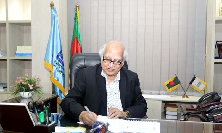Universities are platforms for knowledge and its dissemination: UGC chairman 