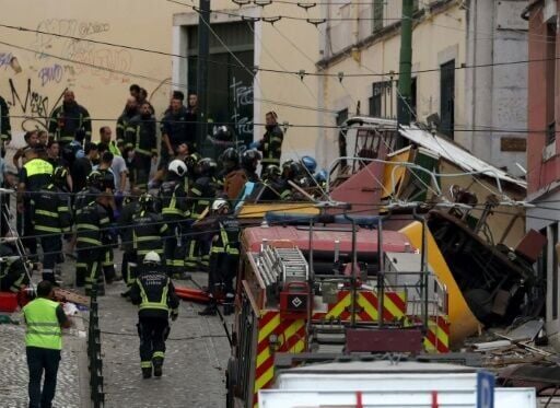 Portugal holds day of mourning as crash toll rises to 17 dead