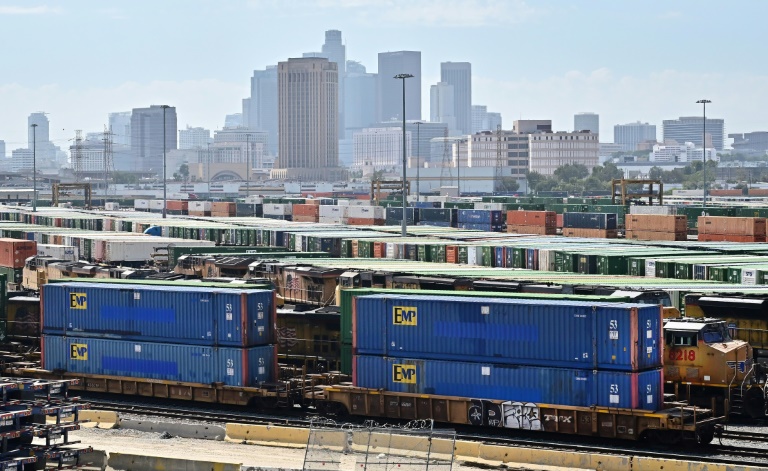 US trade gap widest in 4 months as imports surged ahead of tariffs