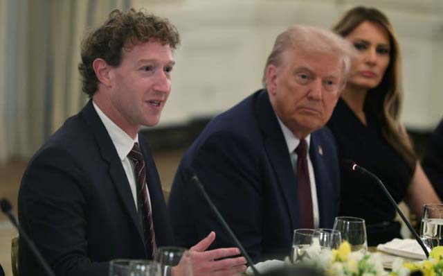 US tech titans pay hommage to Trump at White House dinner