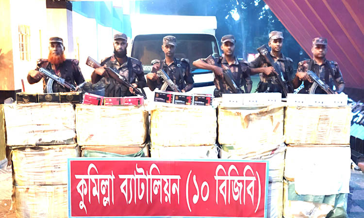 BGB seizes Indian mobile displays worth Tk 5cr at Cumilla border