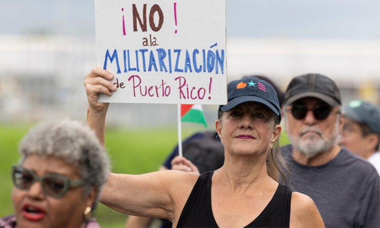 Pentagon chief makes surprise visit to Puerto Rico
