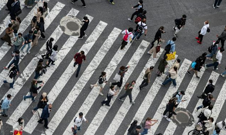 Most Asian markets rise on US rate hopes, Tokyo hits record