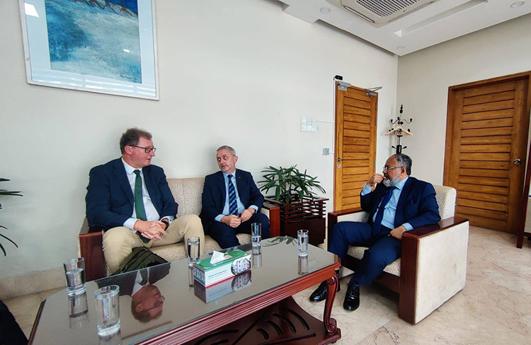 Bangladesh, EU reaffirm commitment to strengthen migration, mobility  cooperation