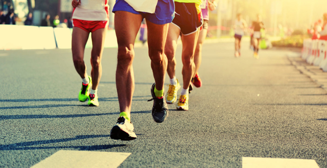 Heat risks force world marathons and race walks to start earlier