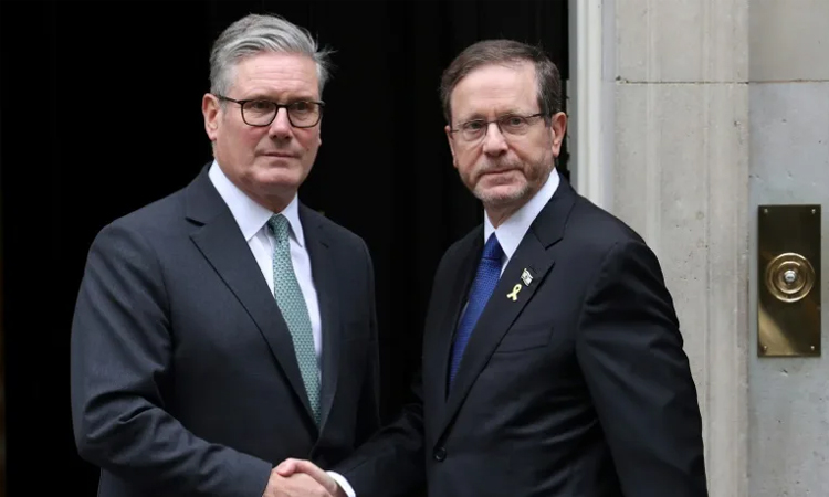 UK's Starmer hosts Israeli president for tense visit