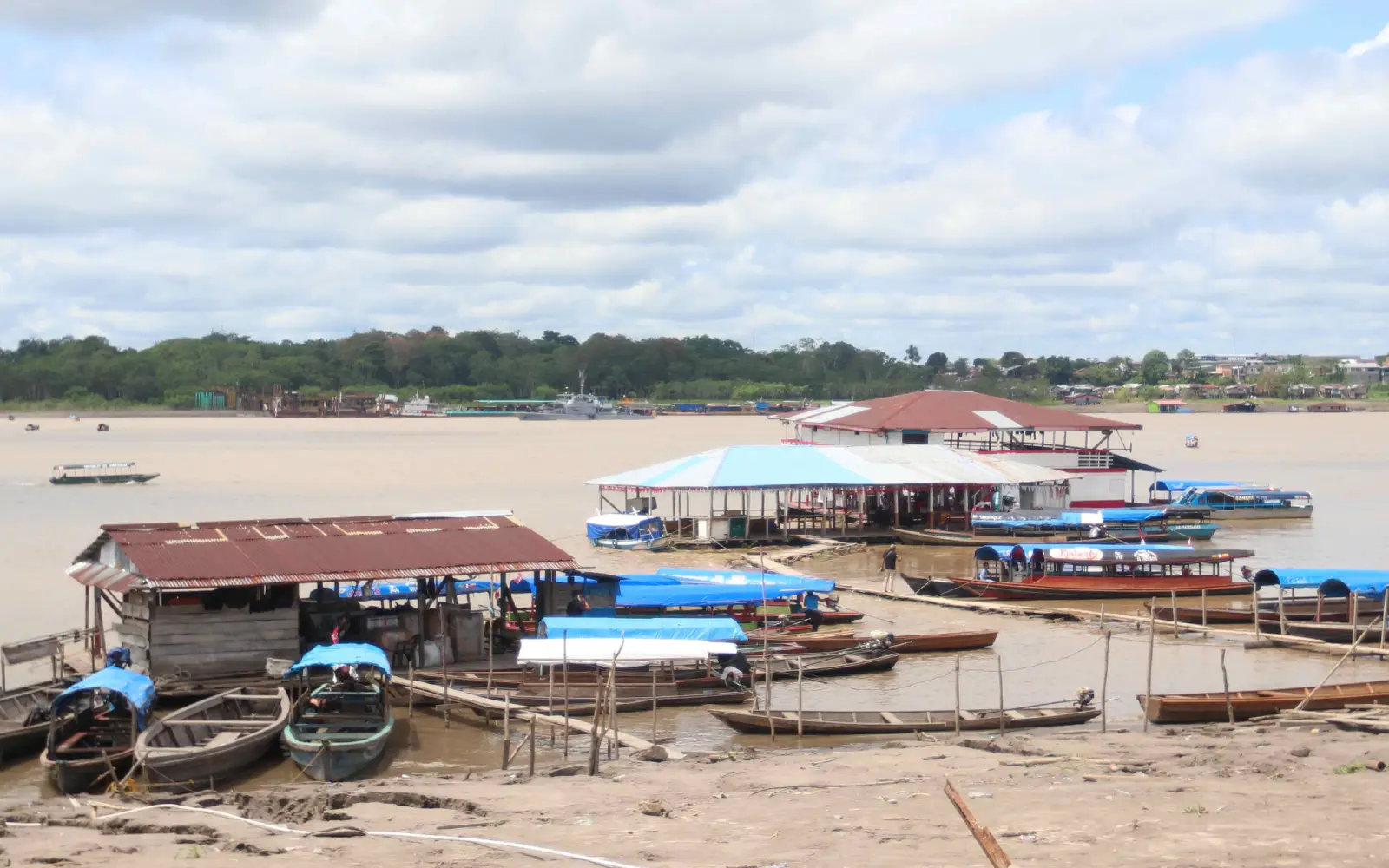 Peru, Colombia pledge to ensure Amazon River navigability