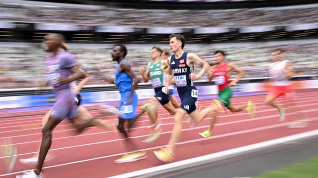 Injury-hit Ingebrigtsen fails to advance in world 1,500m