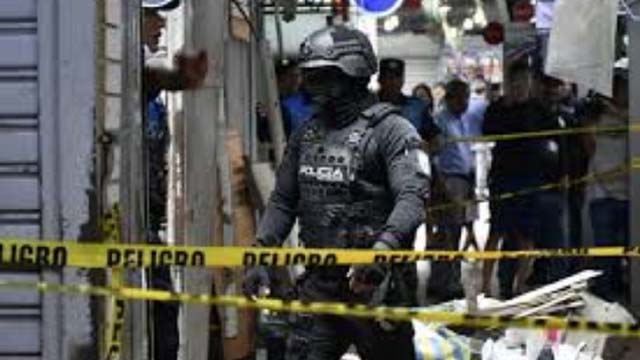 Suspected gang attack in Ecuador kills seven