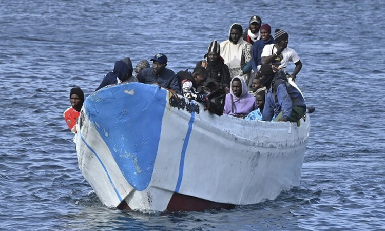 Spaniard, Russian held over ship crash off Mauritania