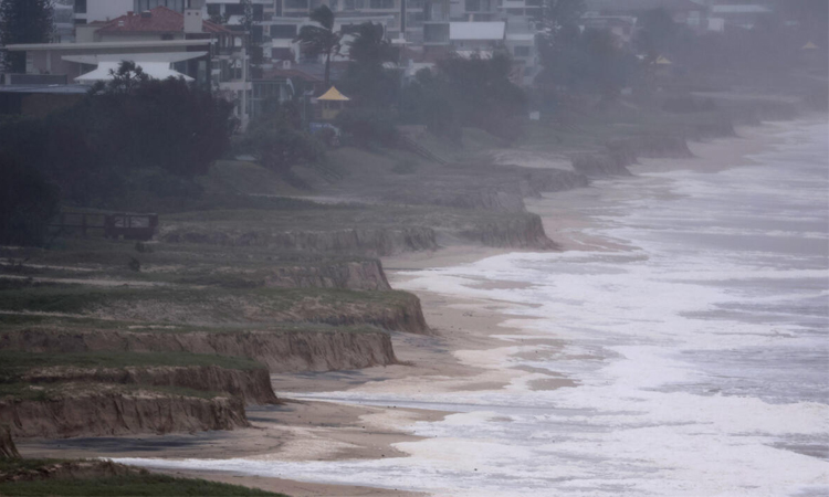 Rising oceans to threaten 1.5 million Australians by 2050: report