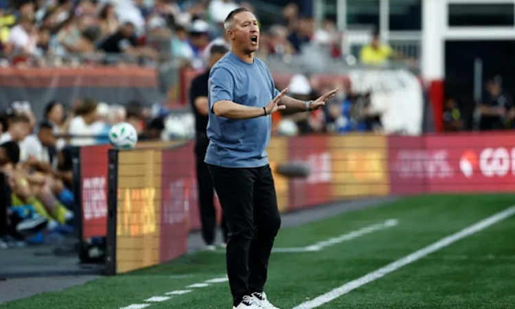 MLS Revolution splits with Porter as head coach
