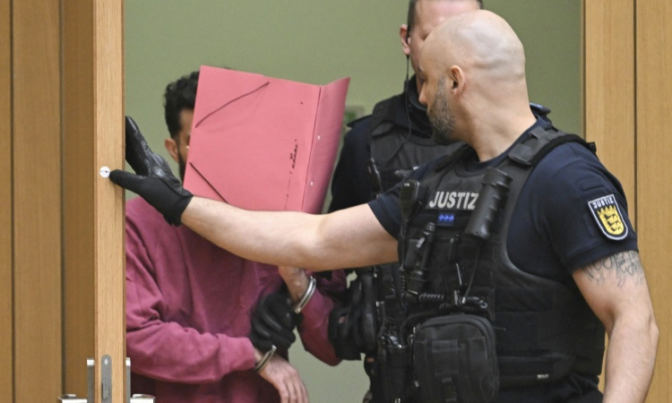 Verdict due in trial of Afghan for deadly Germany stabbing