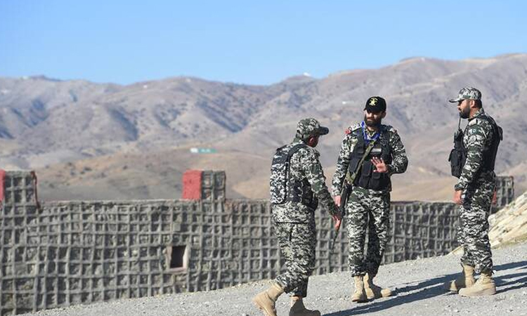 Pakistan military kills 31 militants, as presence increases