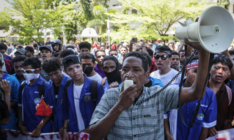 East Timor police fire tear gas on second day of car purchase protests