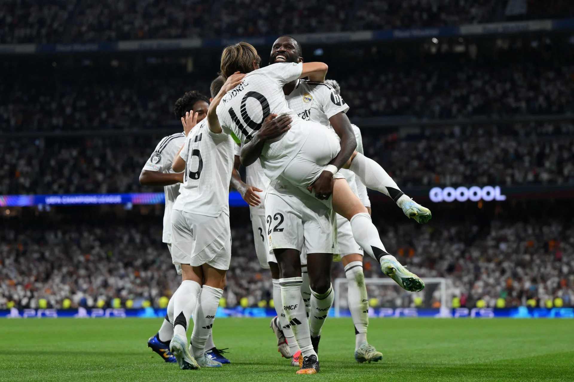 Real Madrid aiming to stay perfect against impressive Espanyol