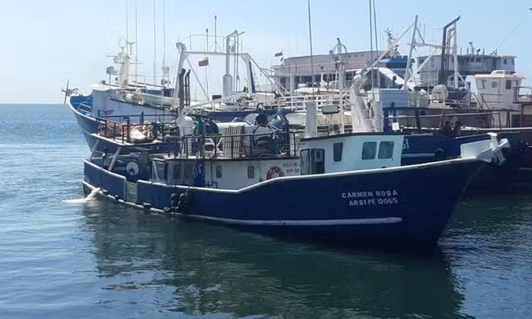 Trumps announces new deadly attack on alleged drug boat