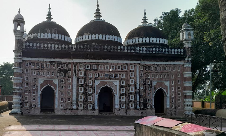 Kantajew Temple: A Historical Monument of Terracotta Architecture