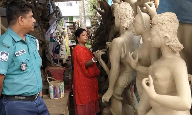 Preparations going on for Sharadiya Durga Puja in Rajshahi