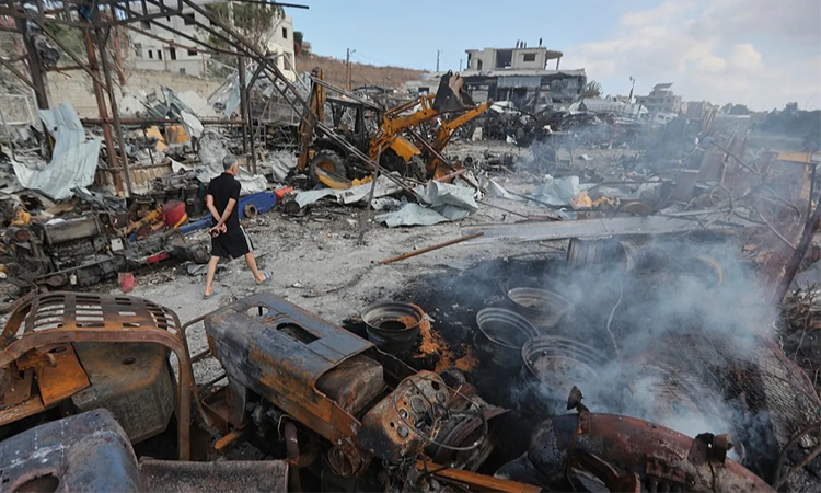 Lebanon says Israeli strike on south kills five