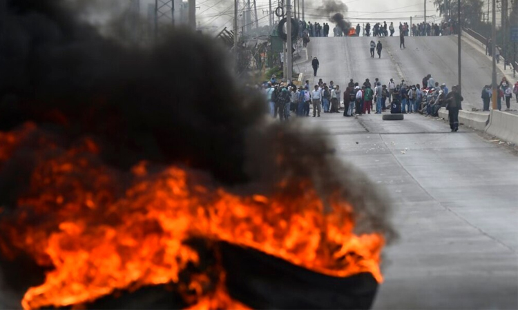 Peru marks second day of violent anti-government protests