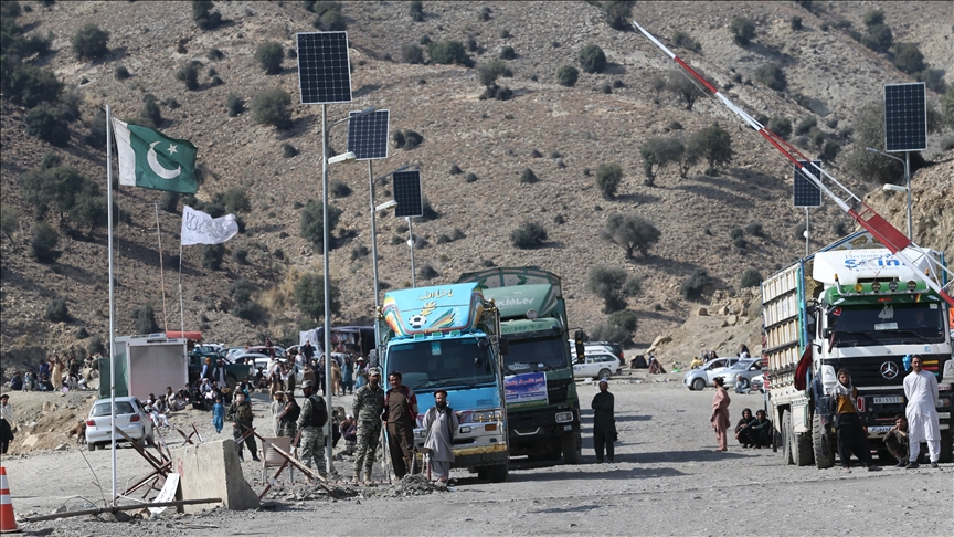 Air raid kills 23 in Pakistan border region: police, security sources