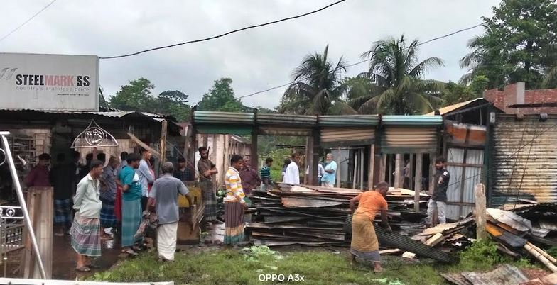 14 shops gutted in Lakshmipur fire