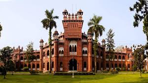 35 DU teachers ranked among world’s best researchers