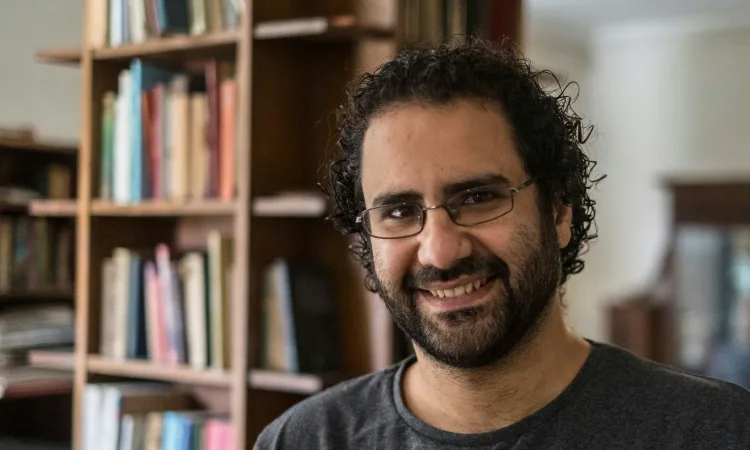 Egypt frees activist Alaa Abdel Fattah after Sisi pardon