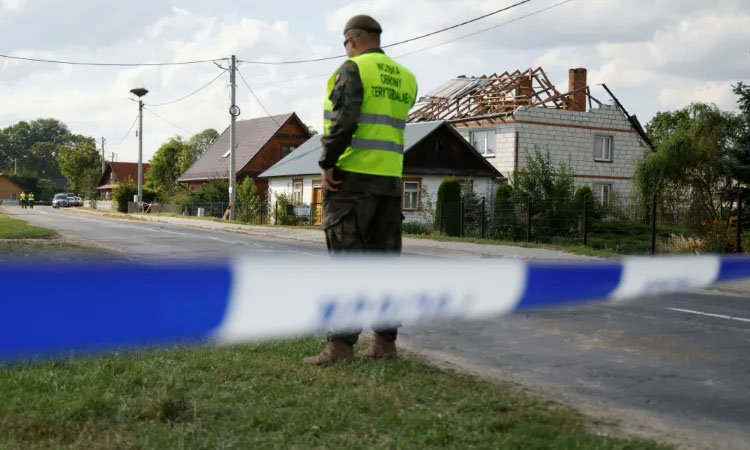 Poland says it is ready to 'defend its territory' after drone incursion