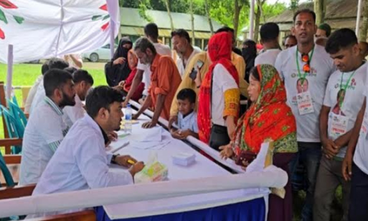 Free medical camp held in Narsingdi 