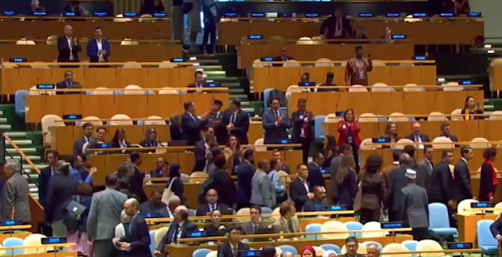 Cheers and walkouts at UN as Netanyahu takes stage