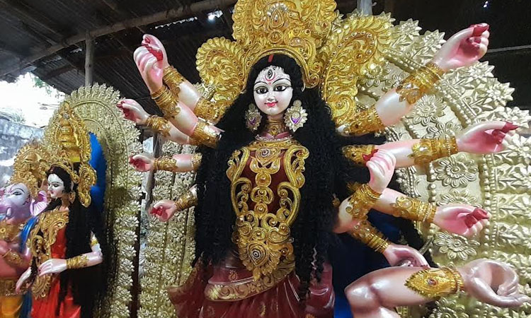 Preparations for 'Durga puja' on final touch in Rajshahi
