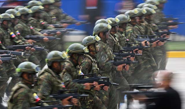 Venezuela conducts military exercises after US deployment