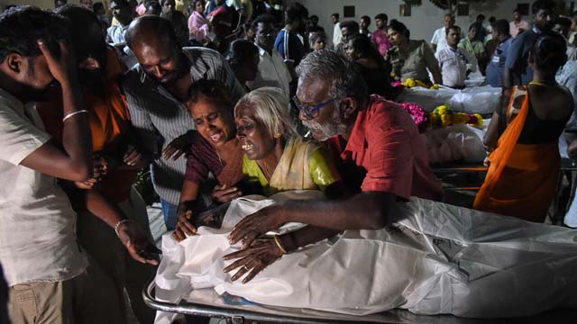 Massive crowd, chaos preceded deadly India rally stampede