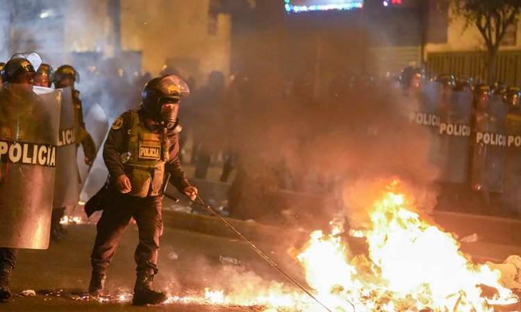 At least 19 injured in Peru anti-government protests