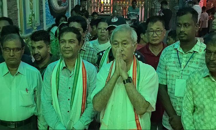 Supradip visits Puja Mandaps in Rangamati