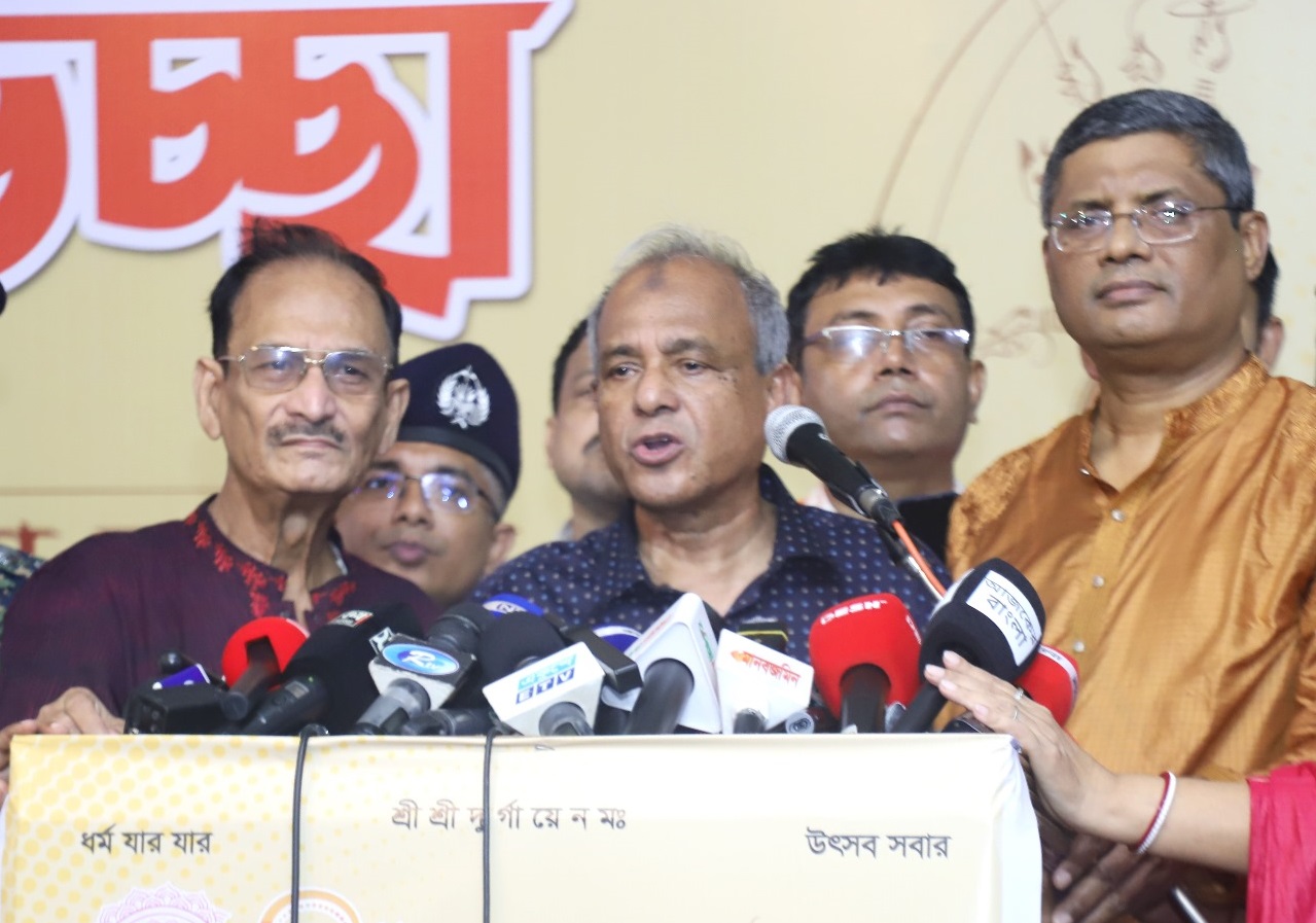 Home adviser urges all to thwart any attempt to disrupt peaceful celebrations of Durga Puja