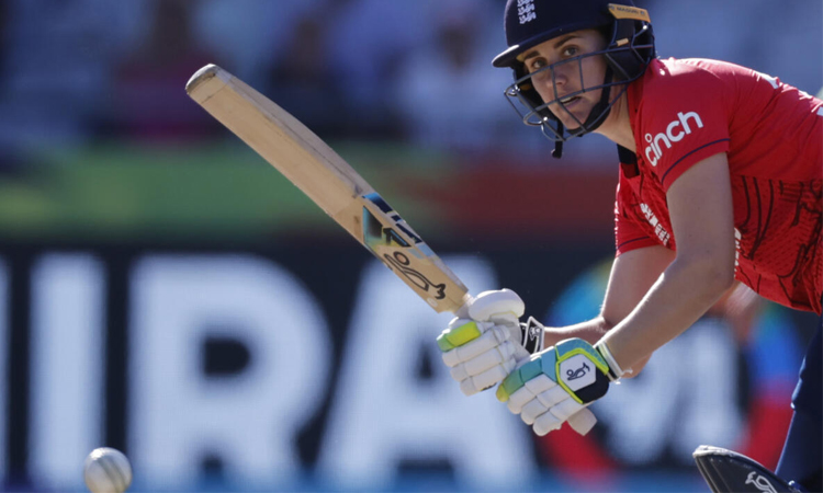 England's 'outsiders' aim to break trophy drought at Women's Cricket World Cup