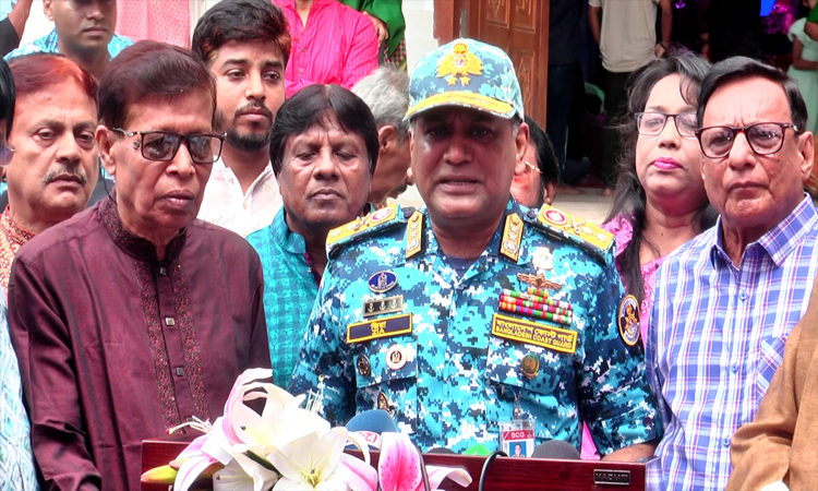 Coast Guard to be on alert at immersion sites: DG 