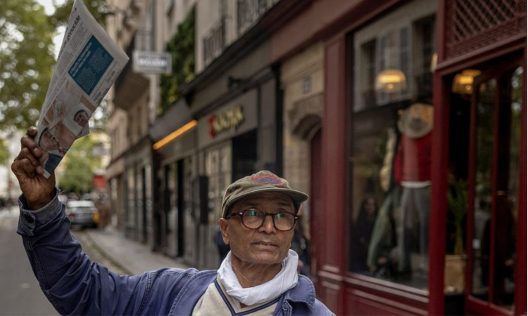 Meet Ali Akbar, the last newspaper hawker in Paris