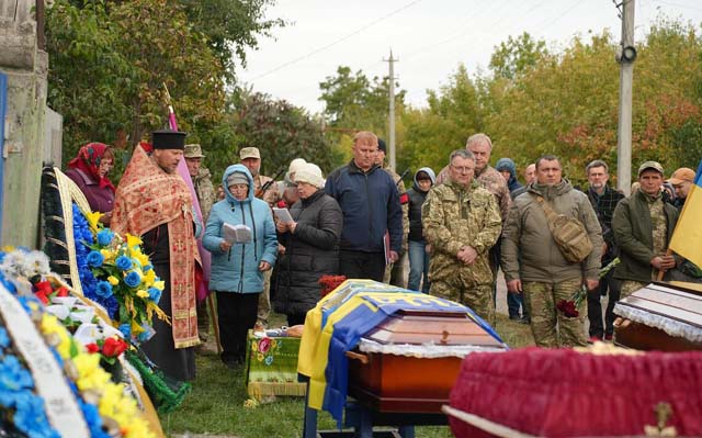 Ukrainian town in shock after Russian drone kills whole family
