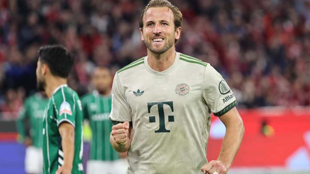 Top four face off in early Bundesliga litmus test