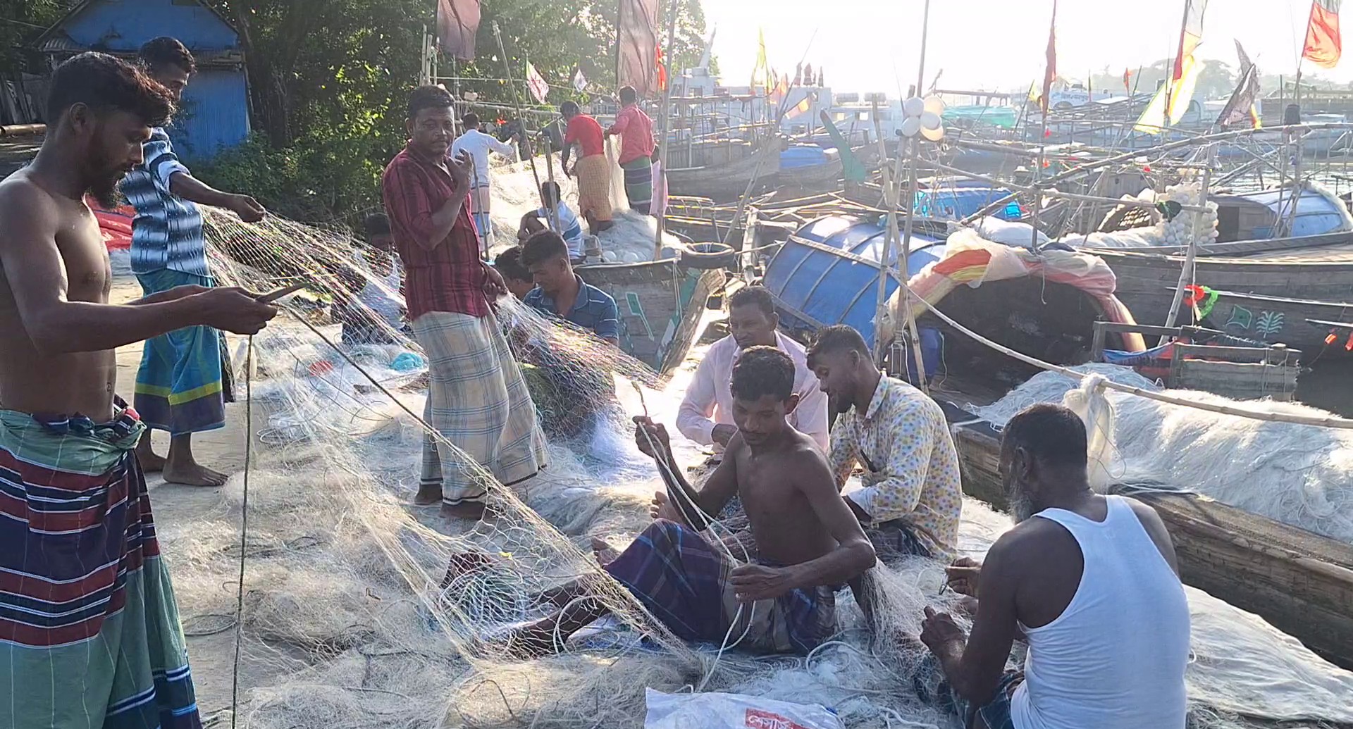 Meghna River in Lakshmipur is now free of fishermen
