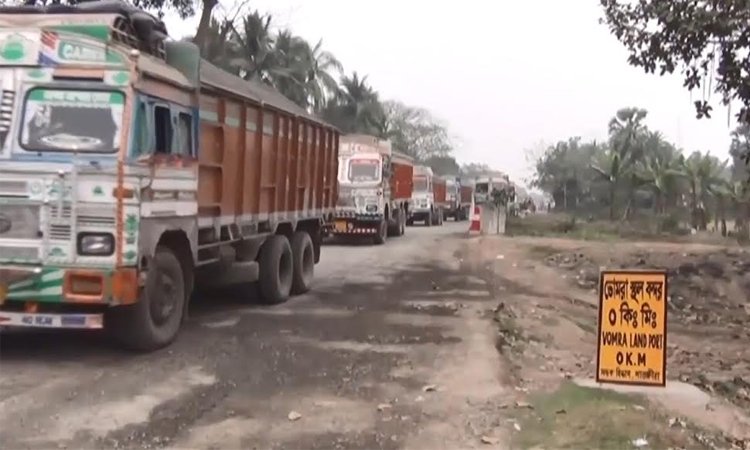 Trade activities resume at Bhomra land port after six-day closure