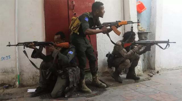 Huge blast and gunfire in central Mogadishu claimed by Al-Shabaab
