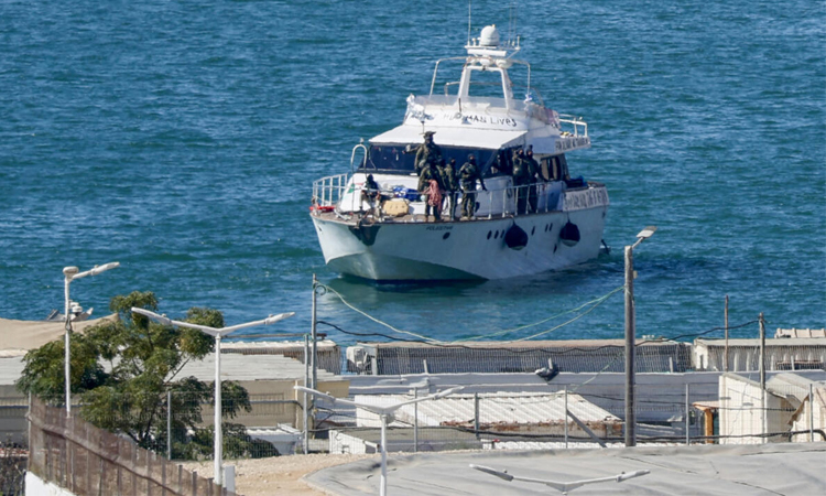 Last 15 Italians aboard Gaza flotilla to return Monday