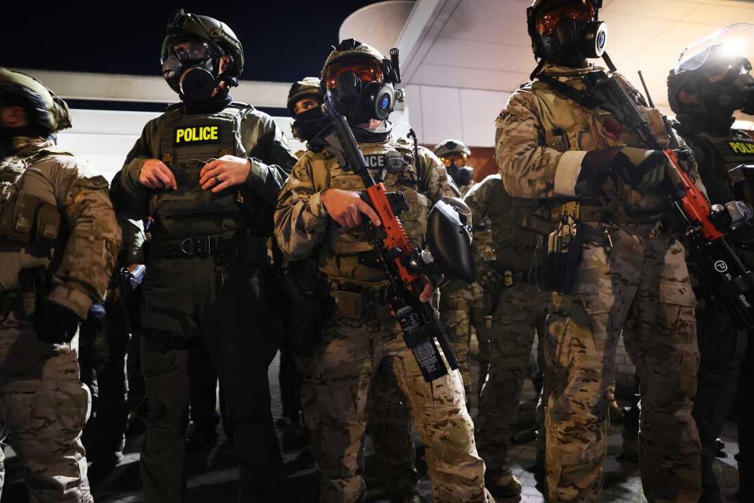 Illinois sues to block National Guard deployment in Chicago