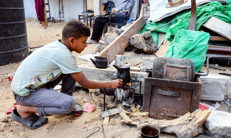 Gaza talks 'positive', resuming Tuesday: sources close to Hamas negotiators