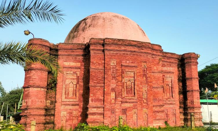 Shankarpasha Shahi Jame Mosque in Habiganj holds 800 years of glorious heritage